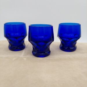 3 Vintage Viking Whiskey Glasses Glass Cobalt Blue Honeycomb Pattern Set Shot